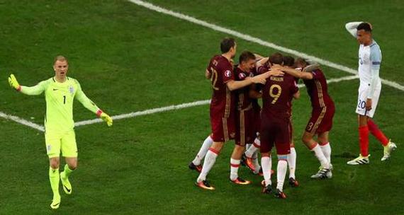  马赛,补时绝杀,惊险保住争冠悬念