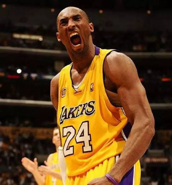 以下是30个符合要求的NBA新闻标题：