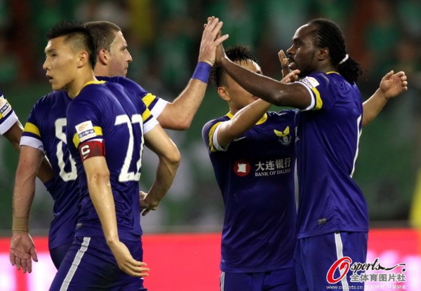  维罗纳补时阶段连入两球，客场神奇逆转帕尔马