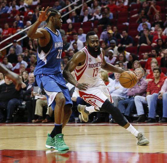  唐斯全面发挥森林狼主场大胜马刺结束连败  