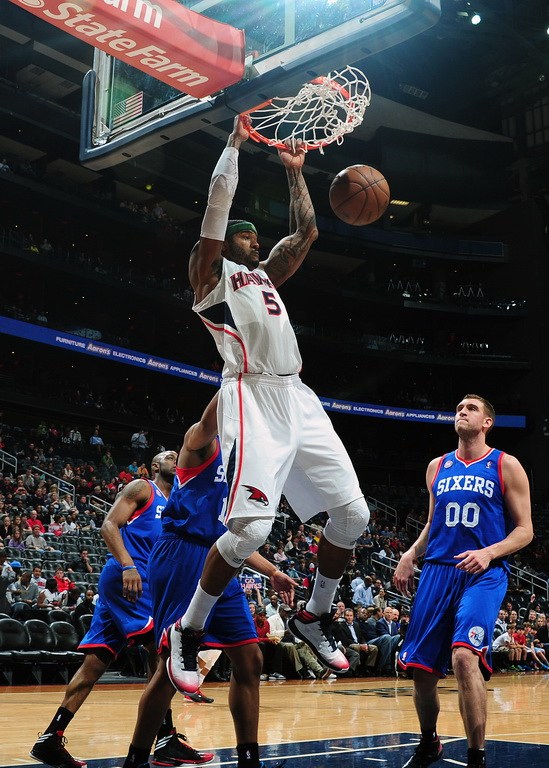  活塞康宁汉姆三双表现，带领球队客场掀翻费城76人  